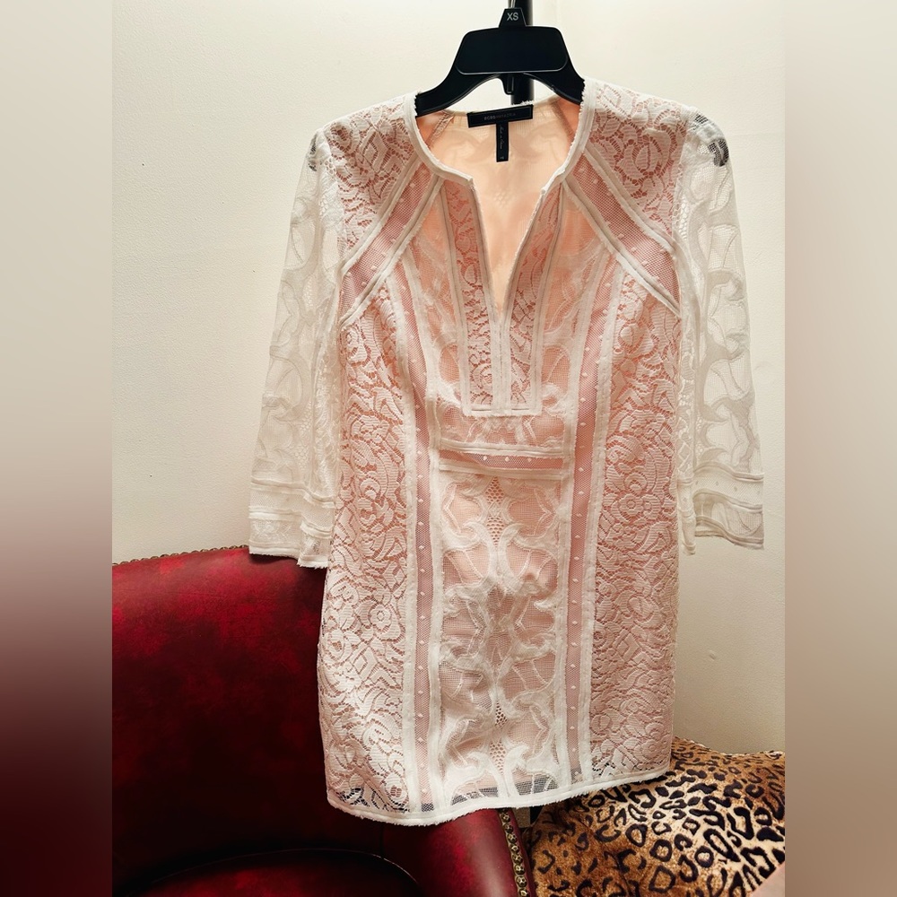 BCBGMAXAZRIA White Lace 3/4 Sleeve Shift Mini Dress, XS